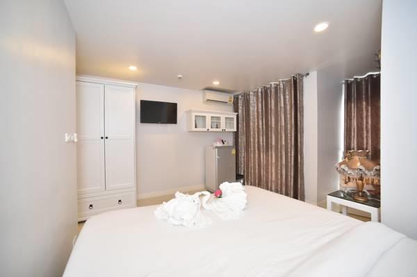 Parvena Sathorn מלון בנגקוק